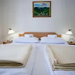 Oda ve Kahvaltı Pod Skalo