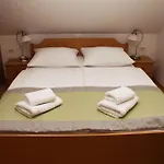 Oda ve Kahvaltı Pod Skalo 3*