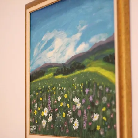 Nočitev z zajtrkom Pod Skalo