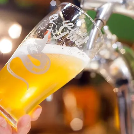 Nočitev z zajtrkom Pod Skalo 3*