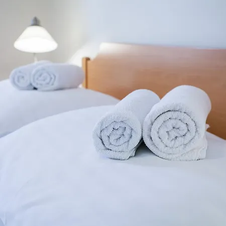 Nočitev z zajtrkom Pod Skalo Kamnik