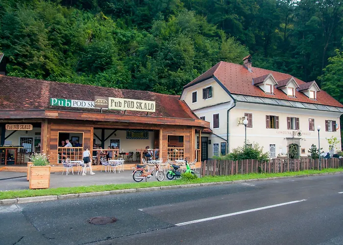 krevet i doručak Pod Skalo