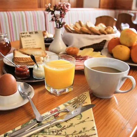 Pod Skalo Bed & Breakfast Kamnik