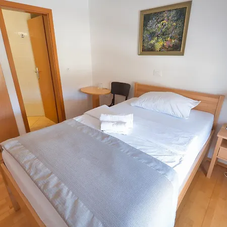 Pod Skalo Kamnik