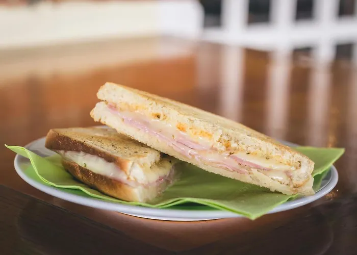 Pod Skalo Bed & Breakfast Kamnik