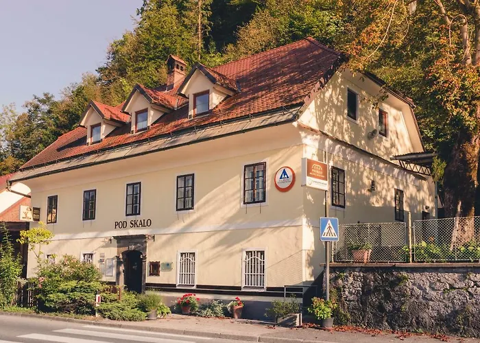Pod Skalo B&B 캄니크